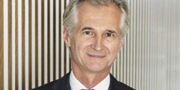AXA Unveils New Chairman