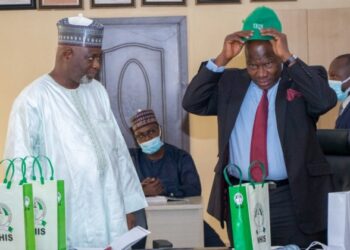 NAICOM, NHIS Close The Gaps In Health Workers Professional Indemnity