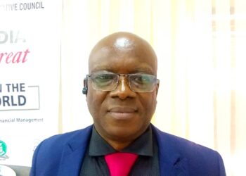 Image Spin: Insurance Council, Media Set ‘The Newsman In A Changing World’