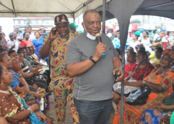 Image Spin: NAICOM Surrounds Port Harcourt With Compulsory Insurances