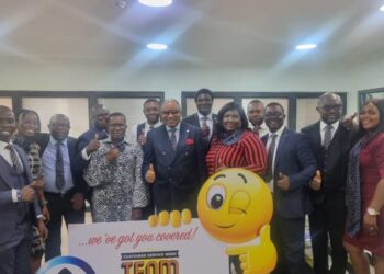 Image Spin: Sovereign Trust Projects Team Service To Mark Customer Service Week