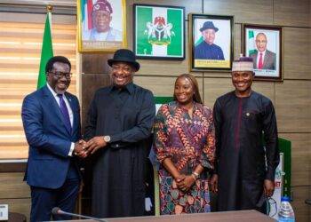 Aviation Minister, Promotes Stakeholders Position Meeting On Insurance, Others