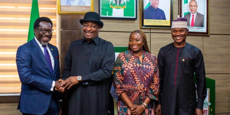 Aviation Minister, Promotes Stakeholders Position Meeting On Insurance, Others