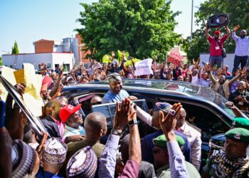 Staff Members Celebrate FIRS Boss Over Enhanced Welfare Package