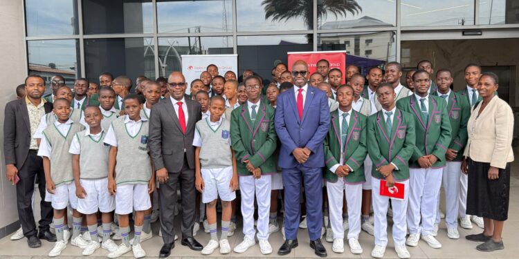 Image Spin: St Gregory’s Students Get Immersed in Insurance Complete Knock Down System