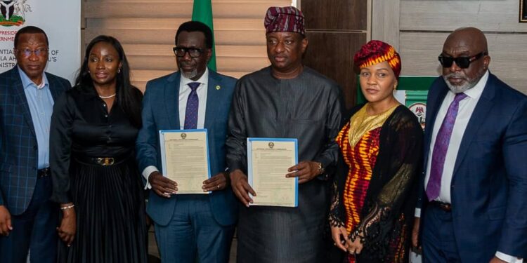 Insurance Industry Surrounds Aviation Risks as NAICOM Unveils Landmark Regulation For Leased Aircrafts,