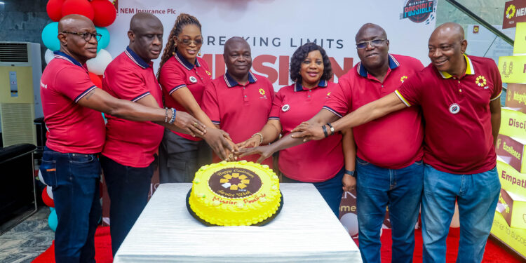 Image Spin: NEM Insurance Coalesces, Beams Service Higher to Mark 2025 Customer Service Week